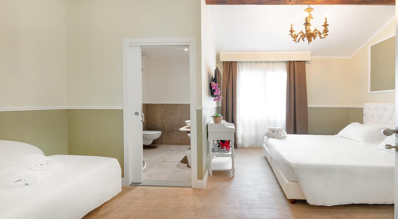 Triple Room,662635776:JPEG